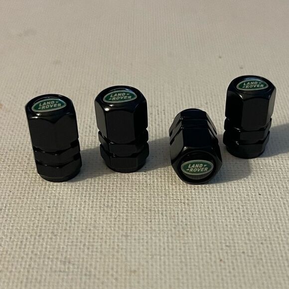 Land Rover valve Stem caps in Black set of 4 NWT - Picture 2 of 4